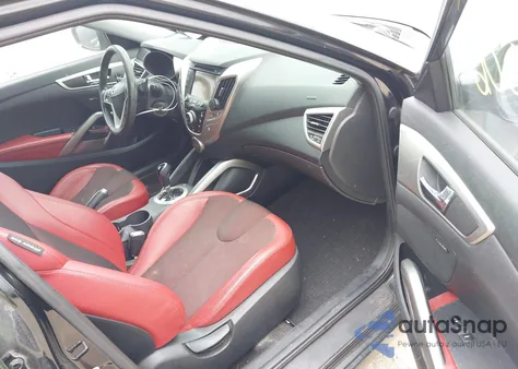 2012 Hyundai Veloster Base W/Red/Black z USA, uszkodzony, nr VIN KMHTC6AD2CU076787